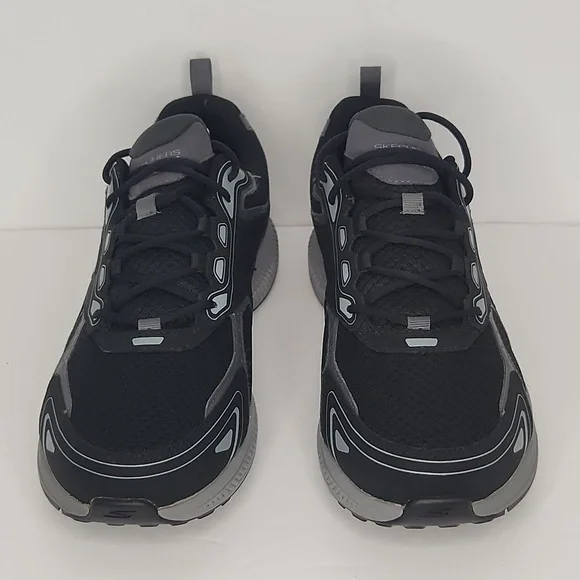 Sketchers Go Run consistent running sneakers - Picture 2 of 8